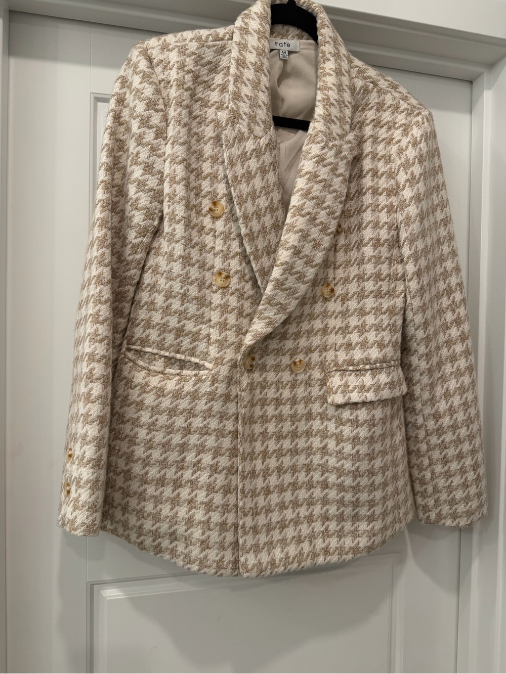 Fate Cream & Beige Houndstooth Double-Breasted Blazer
